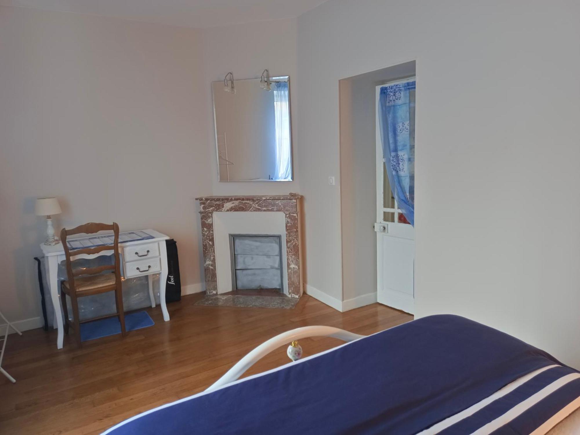 L'Escale Apartment Bourges Exterior photo
