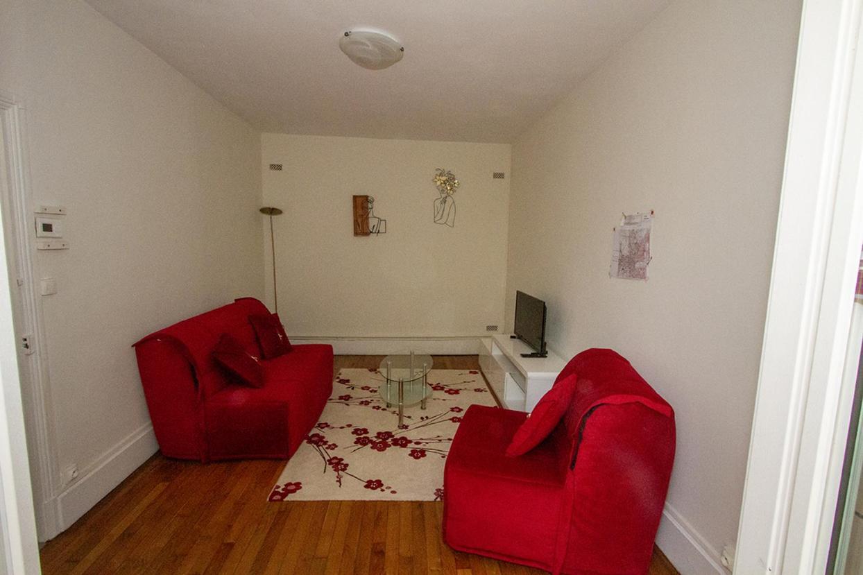 L'Escale Apartment Bourges Exterior photo