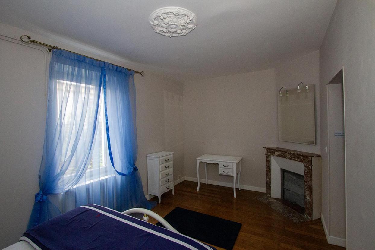 L'Escale Apartment Bourges Exterior photo